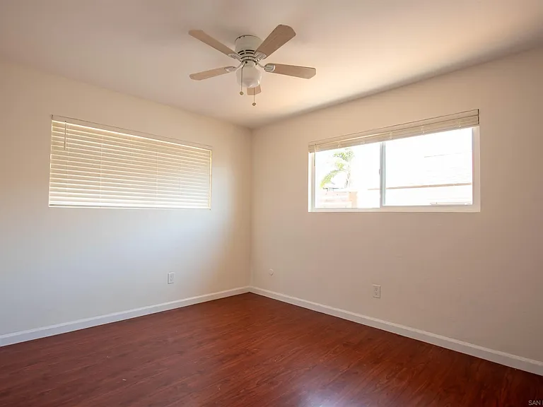 1319 Grand Ave — Photo 7