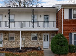 1605 Wogan Rd, York, PA 17404