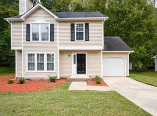 7 Queenanne Ct, Greensboro, NC 27406