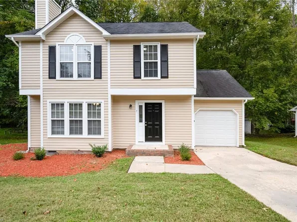 7 Queenanne Ct, Greensboro, NC 27406