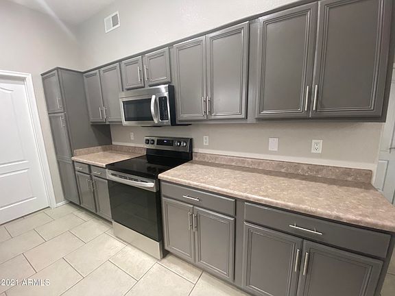 5th image of 15483 N 79th Dr