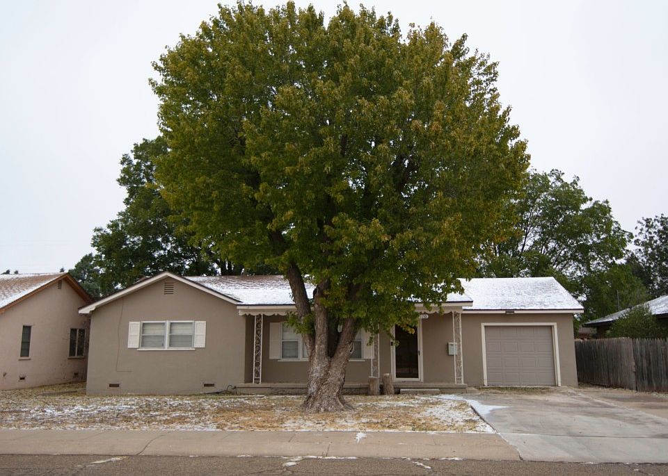 1st image of 320 W Plains Ave