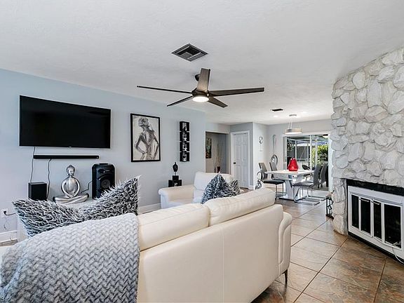 4th image of 8024 New Jersey Blvd