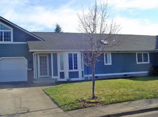 1873 9th St, Springfield, OR 97477