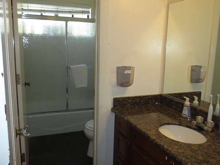 2534 Warring St #1 — Photo 10