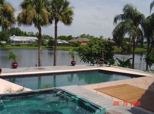 107 Sharwood Dr, Naples, FL 34110