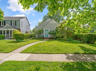 886 S Roosevelt Ave, Columbus, OH 43209