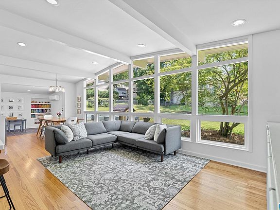 3rd image of 2213 Brookdale Ln