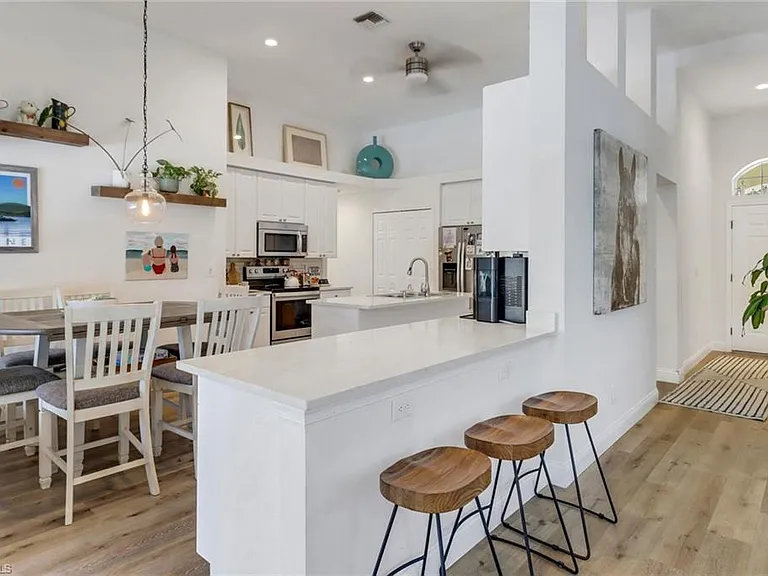 6984 Burnt Sienna Cir — Photo 10
