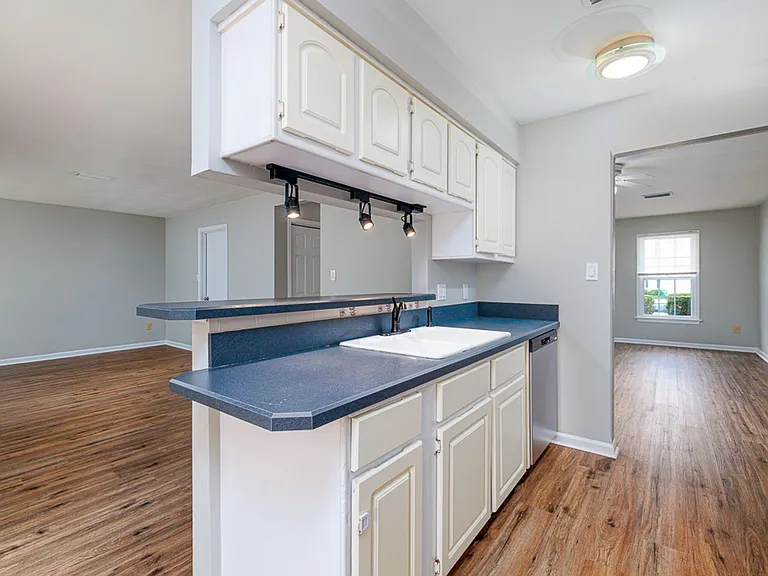 4016 Starwood Arch — Photo 16