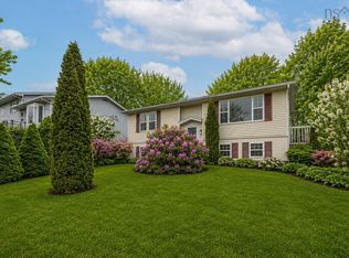 6 Granby Ct, Halifax, NS B3R 2M7