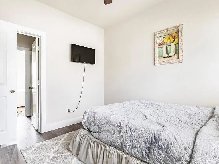 1740 Cove Crescent Ct — Photo 15