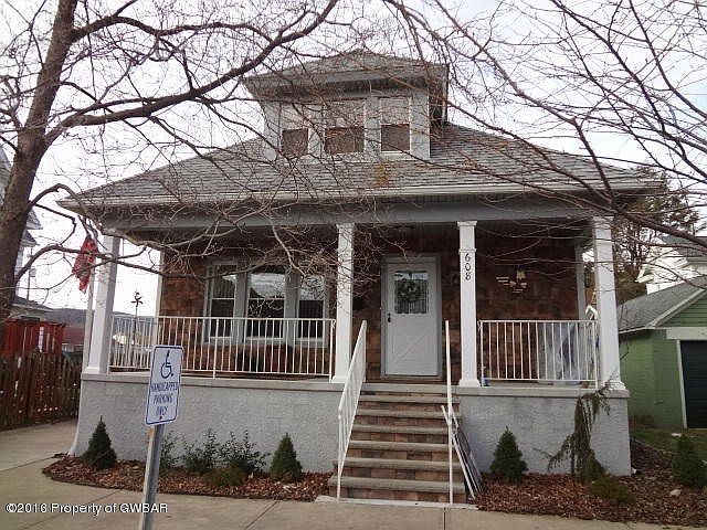 608 Forth Street