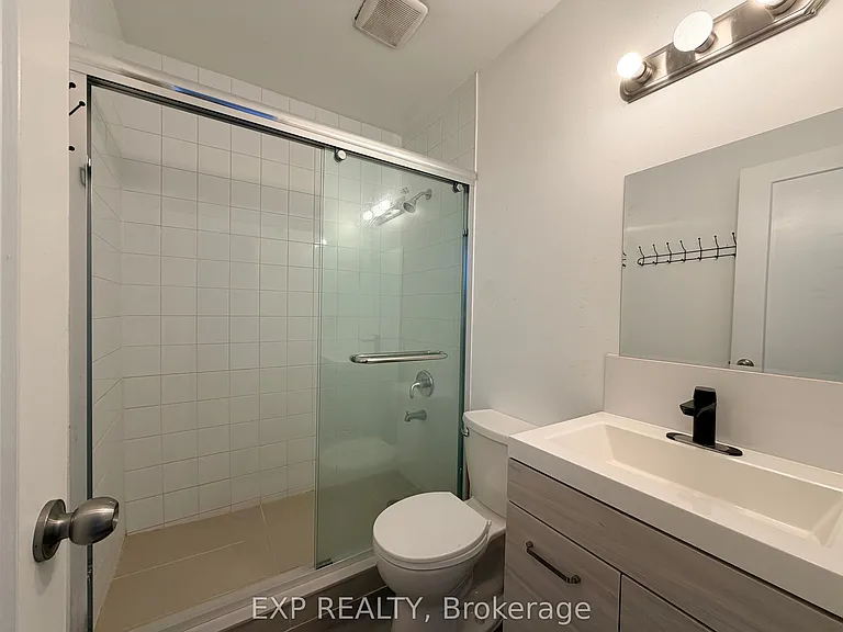 102 Greensides Ave #14 — Photo 10