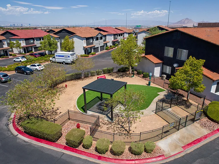 The Townhomes at Horizon Ridge, Henderson, NV, Skyview