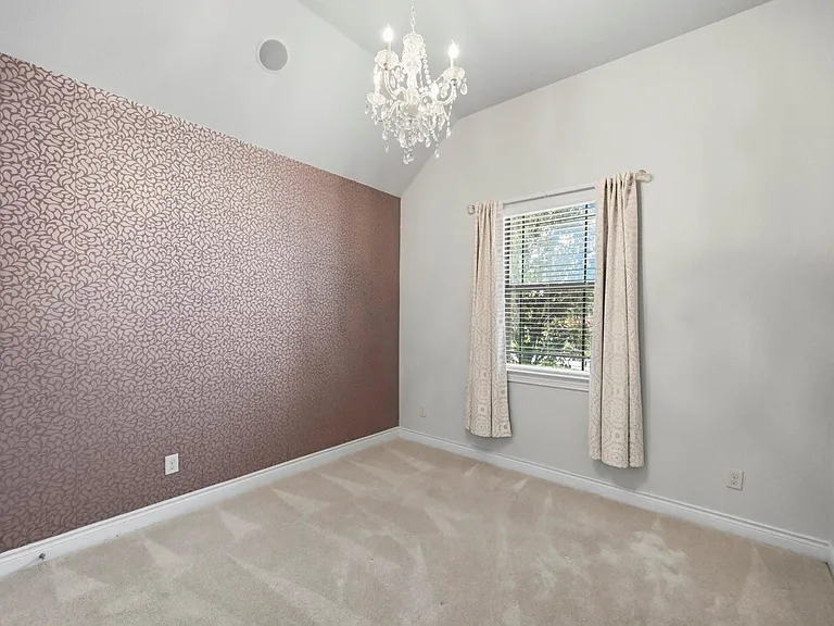2019 Wild Peregrine Cir — Photo 14