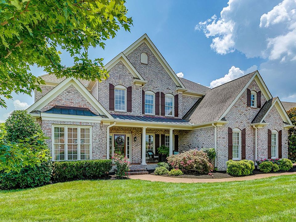 1st image of 6042 Stags Leap Way