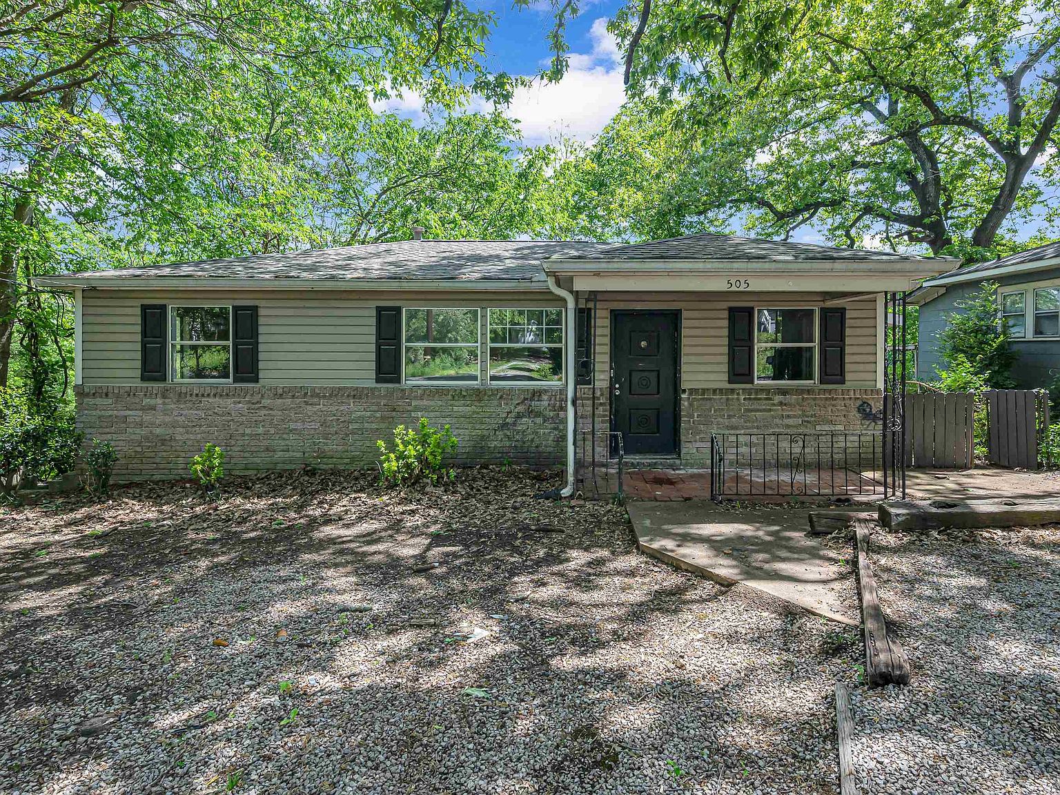505 12th Ave, Midfield, AL 35228 Zillow