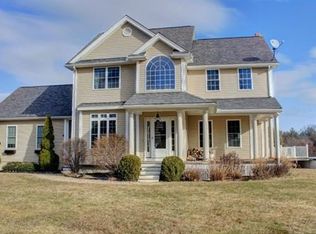 427 Arnhow Farm Rd, Fitchburg, MA 01420