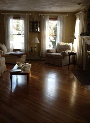 4th image of 3 Sherwood Ln