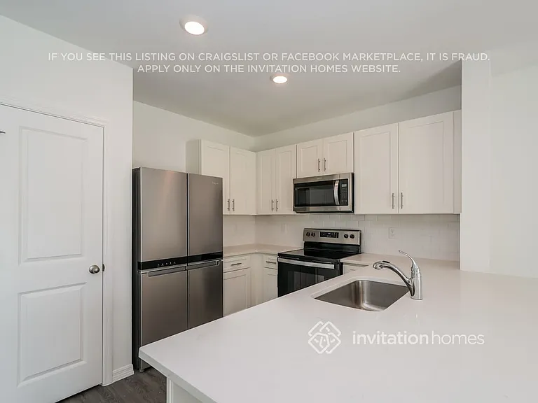 8470 Lofty Timber Way — Photo 10