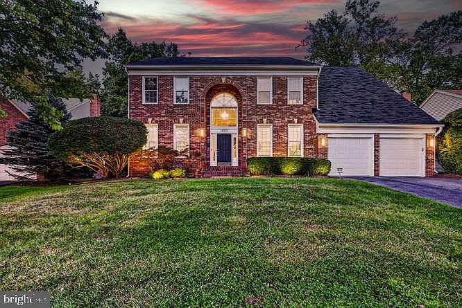 1st image of 15309 Chinaberry St