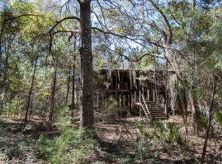 7795 Edingsville Beach Rd, Edisto Island, SC 29438