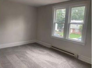 1632 Rockwell Rd APT B, Abington, PA 19001