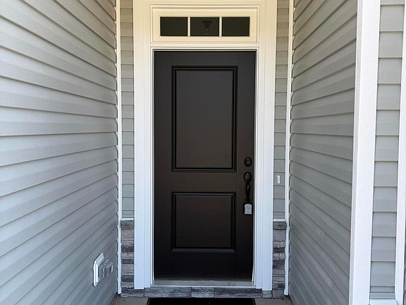 4th image of 36 Joyner Park Drive