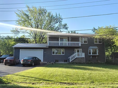1001 West Dr Photo 1