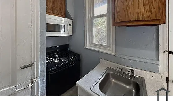 5730 Filbert St — Photo 10