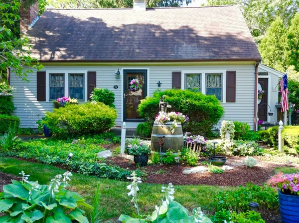 14 Brigantine Cir, Plymouth, MA 02360