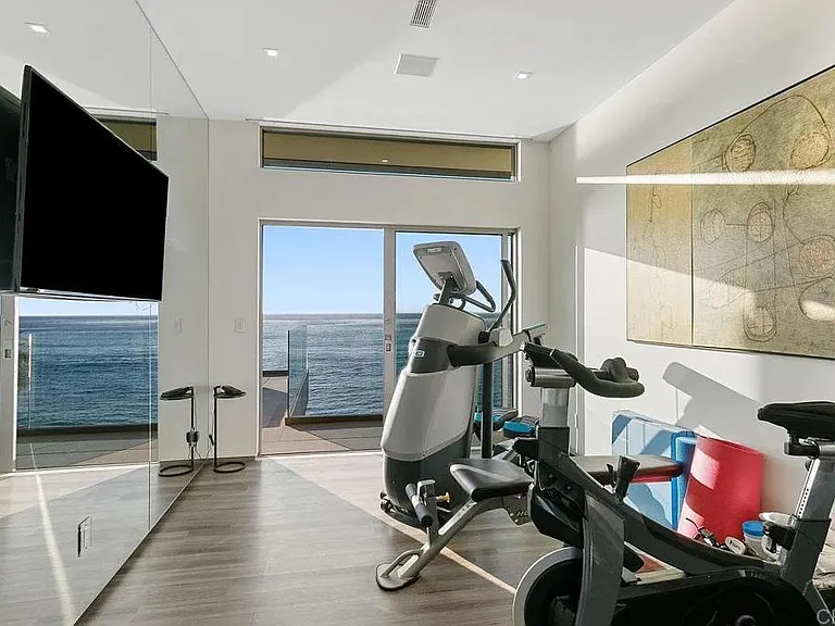 6436 Camino De La Costa — Photo 22