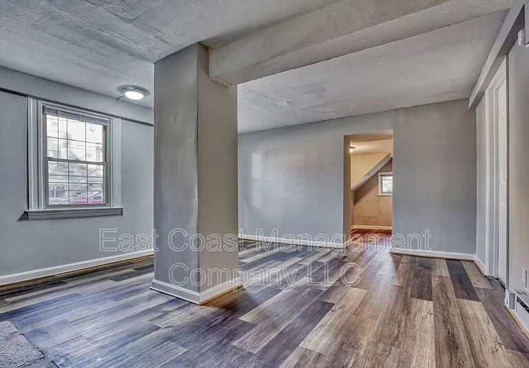 2110 Taylor Ave #B — Photo 3