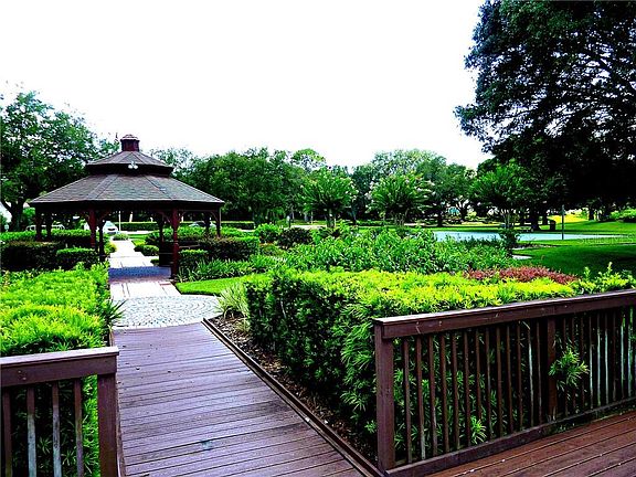 4th image of 13604 S Village Dr #2303