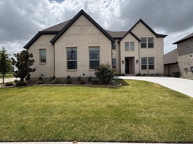7101 Aster Rd — Photo 1