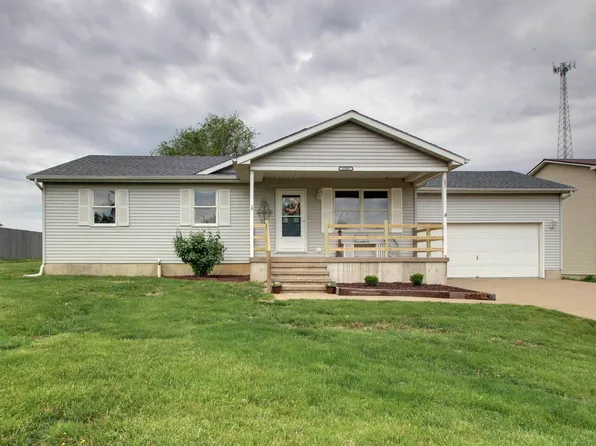 1291 W Lakeshore Dr, Fowler, IL 62338