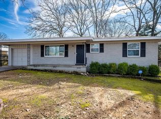 6504 Navajo Trl, North Little Rock, AR 72116