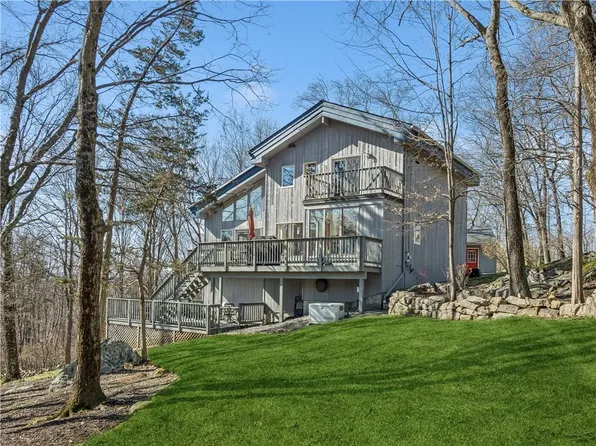 36 Downey Lane, Cold Spring, NY 10516