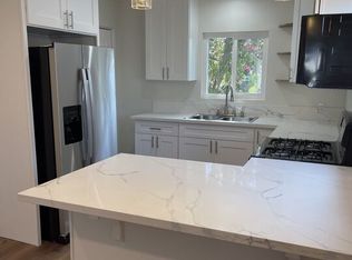 5721 Case Ave #A, North Hollywood, CA 91601