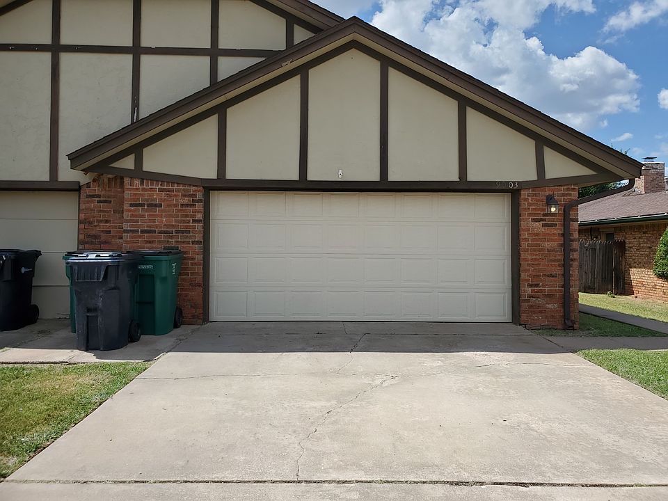 1st image of 9003 N Rockwell Drive