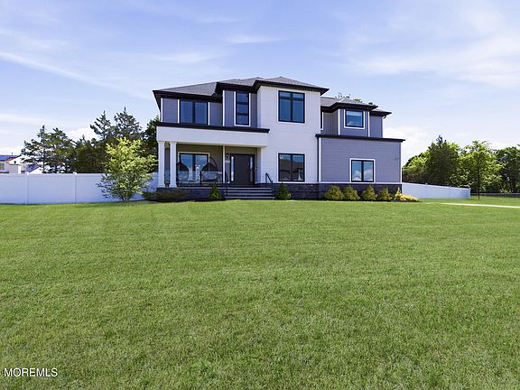 3rd image of 1655 Feldmus Lane