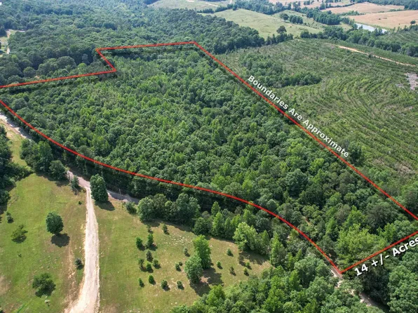 135 Bunch Rd, Wickes, AR 71973