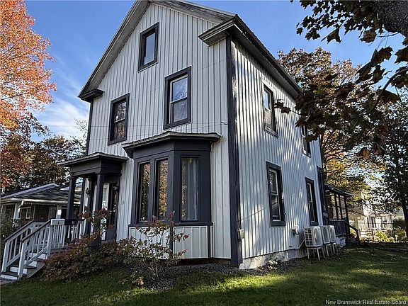 2nd image of 15 Veazey St