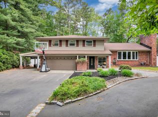 14 Indian King Dr, Cherry Hill, NJ 08003