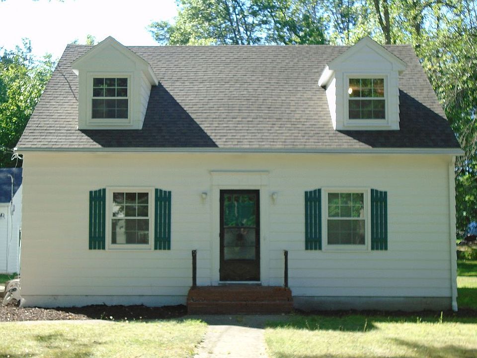 2nd image of 99 Norman Rd