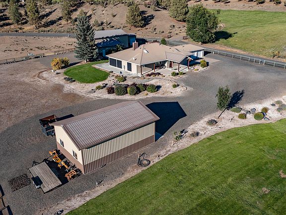 4th image of 8892 NW Campbell Ranch Rd