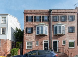 2715 Dumbarton St NW, Washington, DC 20007