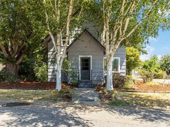 546 4th Avenue SW, Castle Rock, WA 98611