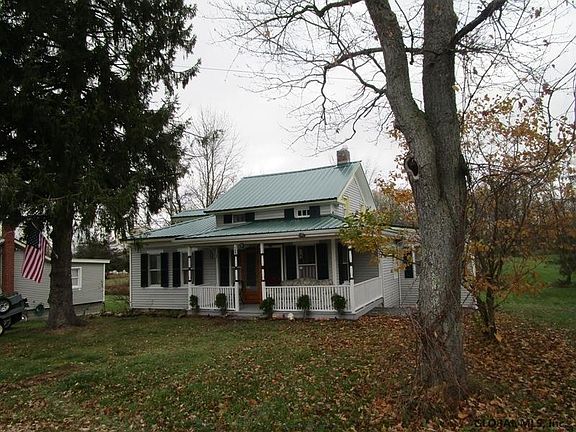 3rd image of 129 Church St